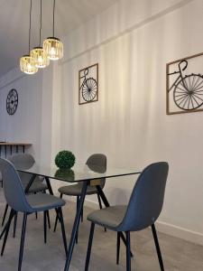 Posedenie v ubytovaní Apartamento en Centro de Málaga