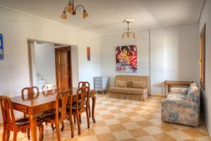 Dining area in A villát