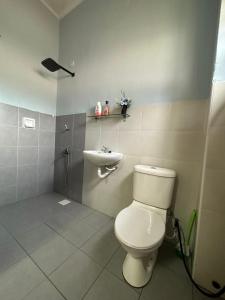 ห้องน้ำของ Naurah Homestay Kulai Mslim Only