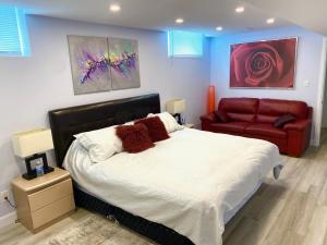 Ένα ή περισσότερα κρεβάτια σε δωμάτιο στο Gilford Beach Apartment