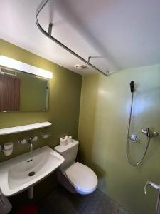 Koupelna v ubytování Hotel Tourist