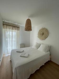 Postel nebo postele na pokoji v ubytování T3 Bohème au cœur de Port Marianne