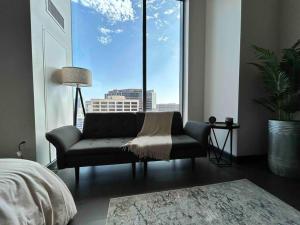 Gallery image of Downtown Austin Oasis Luxurious Studio Retreat with amazing Pool and Gym in Austin