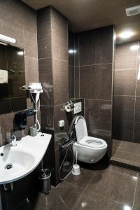 Vannituba majutusasutuses Hotel JURKOS