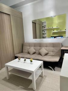 O zonă de relaxare la Night Blink Staycation and Rentals