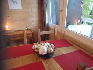 Ένα ή περισσότερα κρεβάτια σε δωμάτιο στο Charmant T1bis pied des pistes à Vars les Claux Résidence les Fibieres