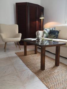 Gallery image of MarGeo View House in Mpatsi, Andros in Batsi