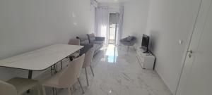 Фотография из галереи Lightside Apartment во Влёре