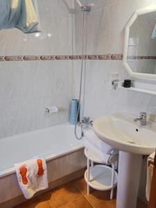 Kúpeľňa v ubytovaní Casa Los Geranios + 12 fotografií
