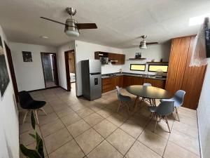 Dining area sa apartment