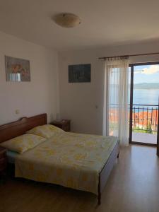 Postel nebo postele na pokoji v ubytování Apartments with a parking space Crikvenica - 5493