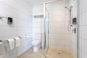 Koupelna v ubytování Tuakau Hotel