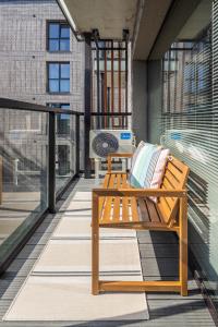 Balkonas arba terasa apgyvendinimo įstaigoje Green Studio apartment in Vanagupė