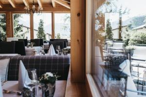 Posezení v ubytování Hotel Chesa Monte 4Sterne Superior