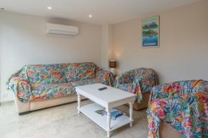 Zdjęcie z galerii obiektu Rez-villa 75m² piscine parking w miejscowości Saint-Raphaël