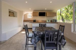 Zdjęcie z galerii obiektu Rez-villa 75m² piscine parking w miejscowości Saint-Raphaël