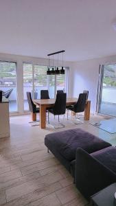 صورة لـ Luxury Appartement de 130 m2 avec 3 chambres في Ardon