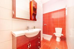 A bathroom at Arianna Studio Ground Floor 4 Még 22 kép
