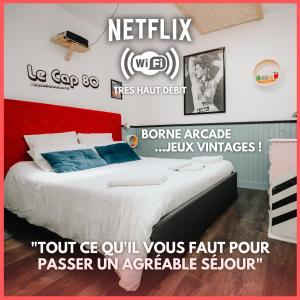 a poster of a bedroom with two beds at Le Cap 80… La suite des nostalgiques in Gujan-Mestras