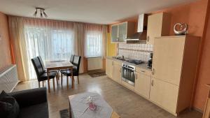 Kuchyň nebo kuchyňský kout v ubytování Ferienhaus Elke + 6 fotografií