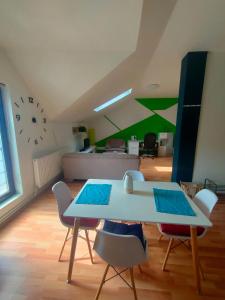 Afbeelding uit fotogalerij van Iosefin House Studio in Timişoara