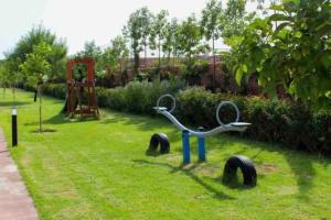 Taman di luar Magnifique rez de jardin à Agdal