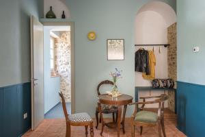 Agriturismo Casalino18的休息区