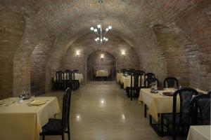 Reštaurácia alebo iné gastronomické zariadenie v ubytovaní Penzion Integrity