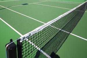 Tenis a/nebo squash v ubytování Holiday Home Olea - Sun, Sea, Sport & Comfort nebo okolí