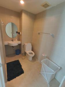 Ένα μπάνιο στο Energy Huahin Condo