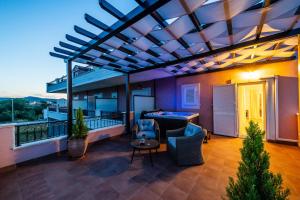 Afbeelding uit fotogalerij van San Mihael luxury rooms 1 in Dugopolje