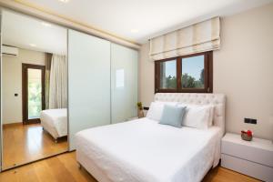 Gallery image of Villa Nera in Mantoúkion