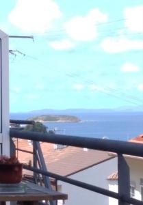 widok na ocean z balkonu domu w obiekcie Relax! en Galicia disfruta de playa y Montaña w mieście Baiona