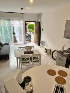 Area soggiorno di JACAM home free parking Como