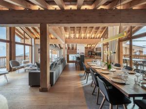 Chalet Neuf avec Piscine, Sauna et Proche des Pistes a Courchevel Village - FR-1-562-47