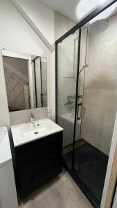 Phòng tắm tại maison 6 personnes villa sofia