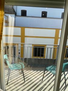 A balcony or terrace at Apartamento Centro Sevilla Guadalquivir
