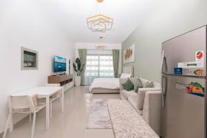 Fotografie z fotogalerie ubytování Urban Caves - Bright Studio in Dubai Marina With City Views v Dubaji