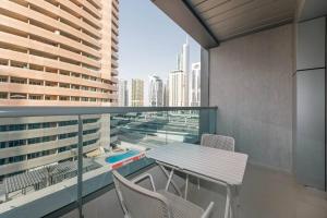 Fotografie z fotogalerie ubytování Urban Caves - Bright Studio in Dubai Marina With City Views v Dubaji