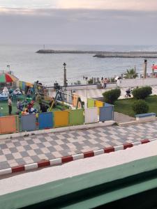 Βραδινή ψυχαγωγία για τους επισκέπτες του Résidence artistique Vue sur mer