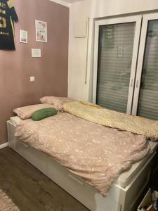 Postel nebo postele na pokoji v ubytování Schoene Eigentumswohnung in Meppen im Emsland