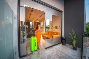 Postel nebo postele na pokoji v ubytování Azura Ksamil Hotel