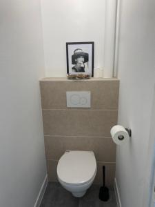 Fotografia z galérie ubytovania Haut Confort Cosy Appart Rénové Mobilier Neuf 3 Ch v destinácii Le Mans + 2 fotografie