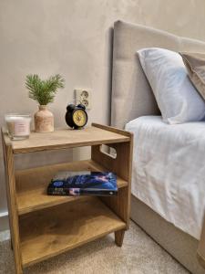 Кровать или кровати в номере Expo Residence Astana