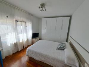 Postel nebo postele na pokoji v ubytování Oviedo city center - garaje incluido