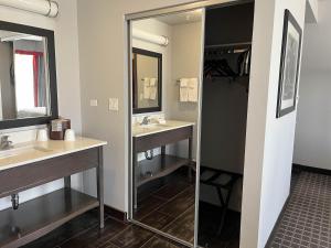 Fotografie z fotogalerie ubytování Quality Inn & Suites v destinaci Pearsall