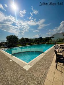 Kolam renang di atau dekat dengan Paradise Family Home