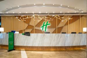 上海虹桥君丽假日酒店大厅或接待区