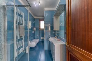 Ένα μπάνιο στο Casa di Marika +14 φωτογραφίες