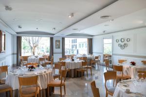 Restaurant ou autre lieu de restauration dans l'établissement Parador de Ronda